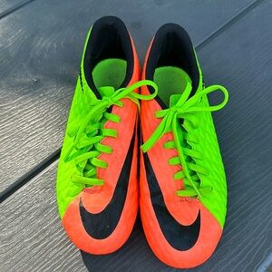 Nike Kids Hypervenom Phade III Green/Hyper Orange Cleats Sz 6Y 852580-308 EUC